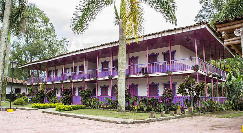 Hotel Campestre Karlaka